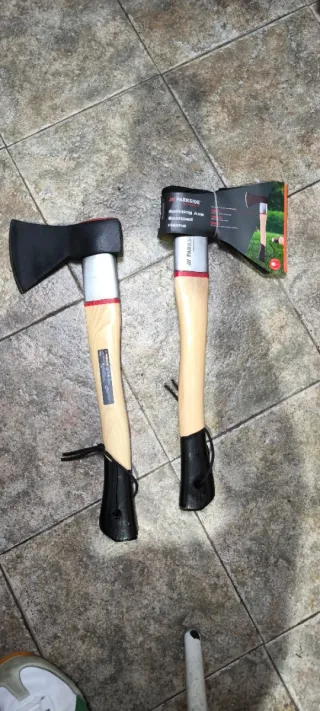 Hacha Parkside Performance para Leña