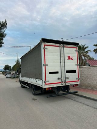 Camión MAN TGL 8.180