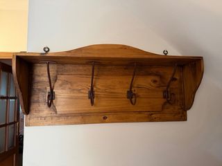 Mueble de entrada mexicano de madera