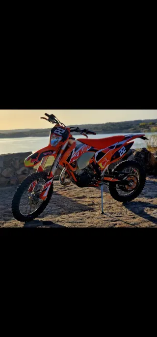 KTM 125 EXC Six Days 2016 Naranja