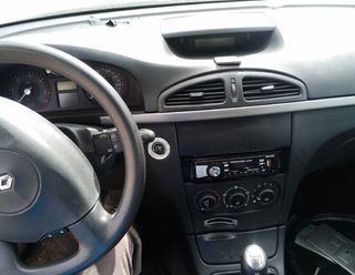 Renault 5236365 faro izq 8200481196 laguna ii luxe