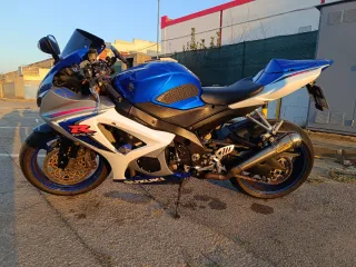 Suzuki GSX-R 1000 RR