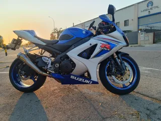 Suzuki GSX-R 1000 RR