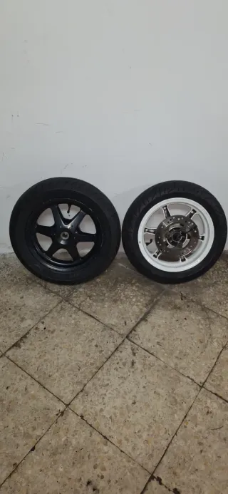 Llantas, cableado y marcador Yamaha Jog RR