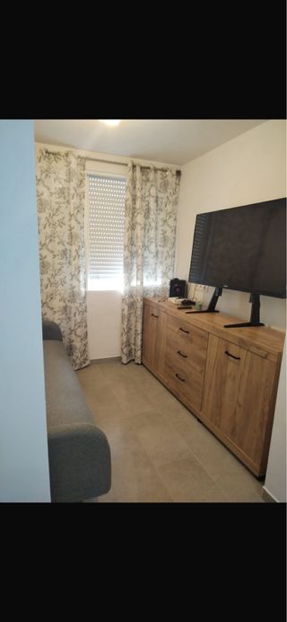 Mueble de salón madera y tela