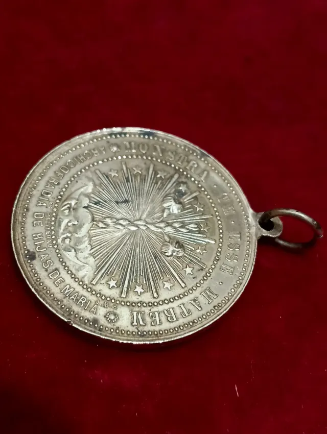 Medalla Archicofradía Hijas de María Antigua