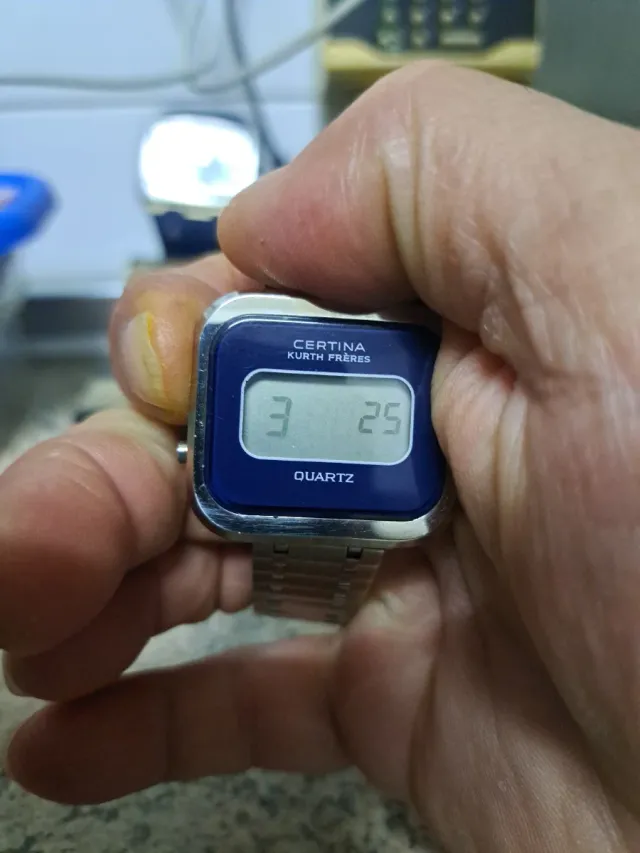 Reloj Certina Digital Vintage