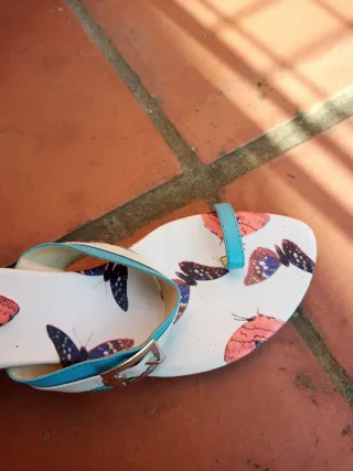 Sandalias Taima Mariposa Talla 37