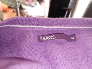 Jersey Morado Cuello V