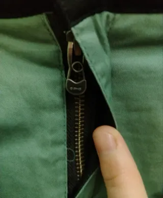 Falda Skunkfunk verde y negra