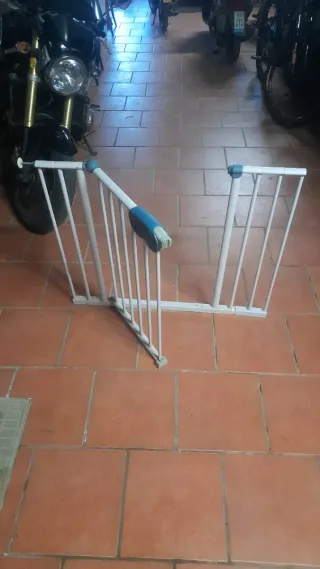 Barrera de seguridad para bebés/mascotas