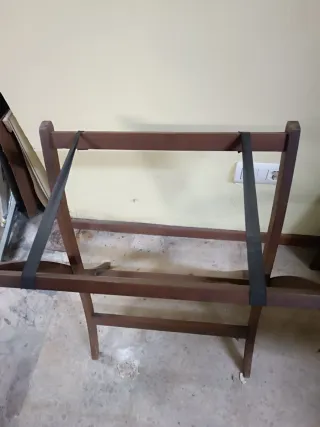 Mesa auxiliar plegable de madera