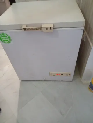 Congelador arcón blanco