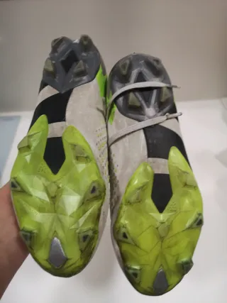 Botas Fútbol Adidas Predator Accuracy FG