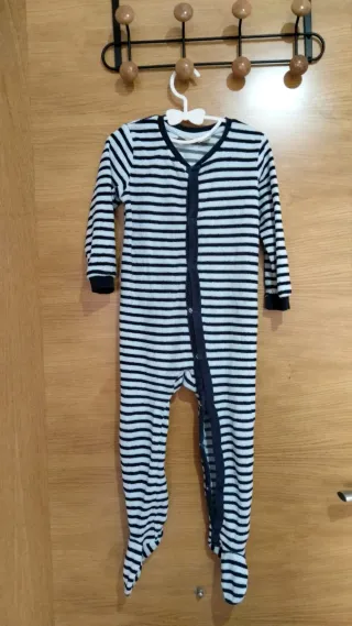 Pijama niño rayas