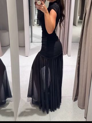 Vestido largo negro elegante drapeado