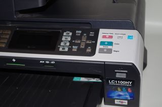 Impresora Brother MFC-5890CN A3