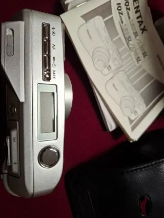 Cámara Pentax IQZoom 170SL Plata