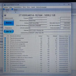 Dos discos SSHD 1TB Seagate: 3605 y 8226 horas uso