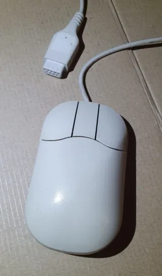 Ratones PC antiguos de bola