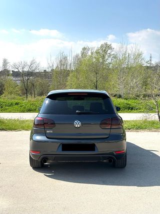 Volkswagen Golf GTI 35 ANIVERSARIO DSG  2013