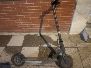 Patineta eléctrica rota para piezas