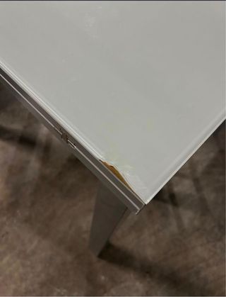 Mesa de cocina y 2 sillas