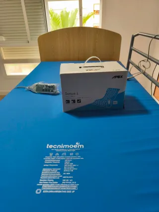 Cama articulada para el cuidado de personas