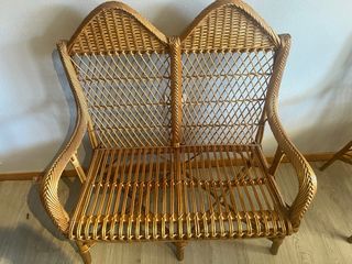 Conjunto mimbre: sofá 2 plazas, 2 sillones y mesa