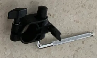 Soporte Roland para pad de batería electrónica