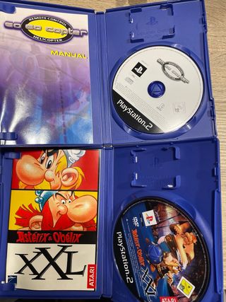 Consola PlayStation 2 + 2 mandos + 2 juegos