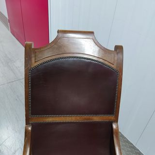 Sillón Notarial Madera y Cuero Años 40 / 50