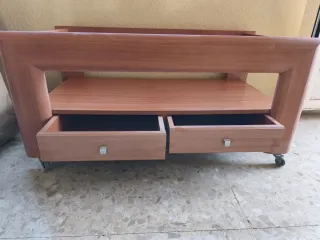 Sofá de 2 plazas color crema