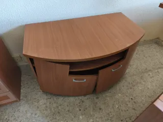 Sofá de 2 plazas color crema