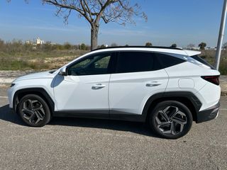 HYUNDAI TUCSON HIBRIDO ENCHUFABLE 2022