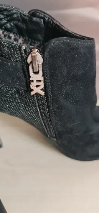 Botines negros Xti Talla 37