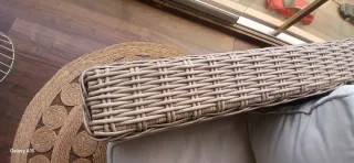 Sofá exterior mimbre y tela beige