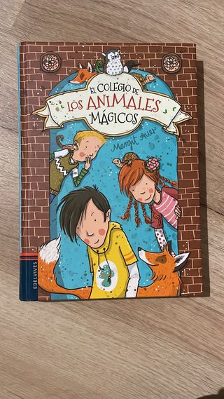 El colegio de los animales mágicos