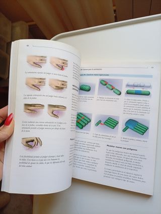 Libro Creacion digital de personajes animados 2000