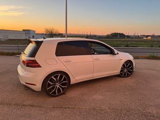 Volkswagen Golf 2017