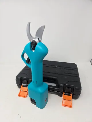 Tijera podar inalámbrica con maletín