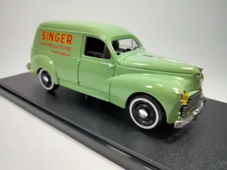 1:43 Peugeot 203 Tôlée "Singer" (1958)