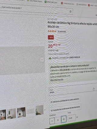 Azulejos de pared con diseño floral