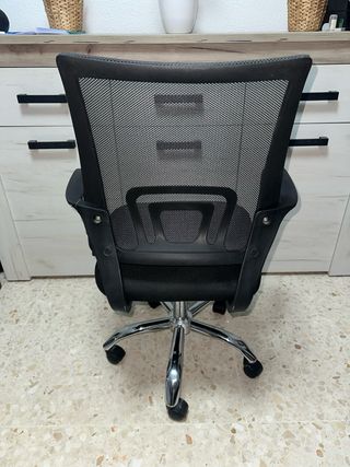 Silla escritorio ergonómica negra