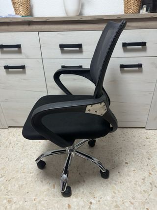Silla escritorio ergonómica negra