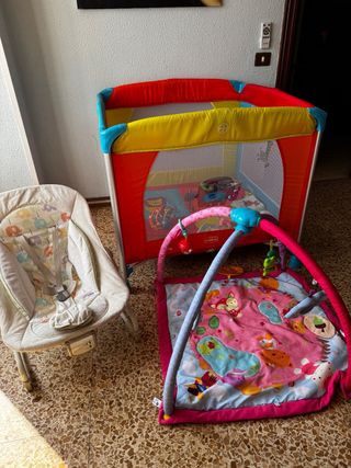 Lote bebé: corralito, hamaquita, bañera..