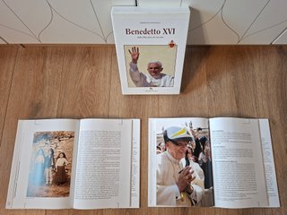 Benedetto XVI dalla Baviera al mondo - Roncalli