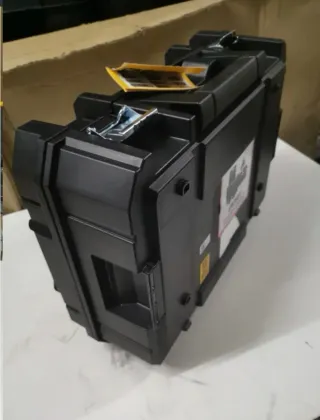 Maletin Dewalt tstak II con inserto