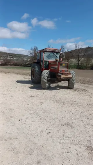 Tractor Fiat 230-90