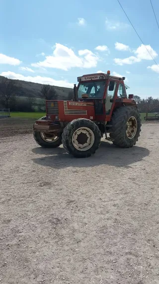 Tractor Fiat 230-90